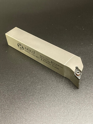 Akko Außen Drehstahl SDHCL 2525 M11 DCMT 107,5°