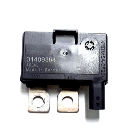 VOLVO XC70 MK3 Start Stopp Sicherungskasten Diode 31409364 VOLVO XC70 MK3 Start Stopp Sicherungskasten Diode 31409364