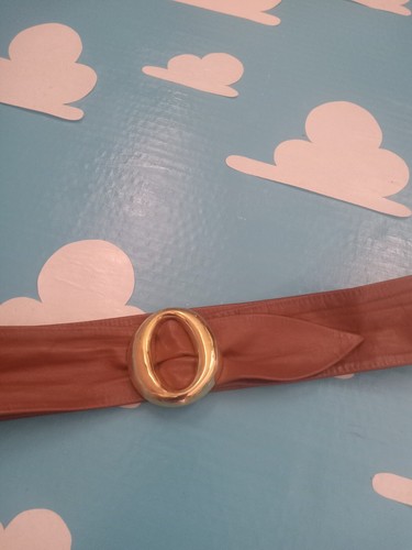 Belt 38" Womens Leather w/ Gold Buckle DAY-LOR Made in USA Vintage Retro 80's - Picture 3 of 16