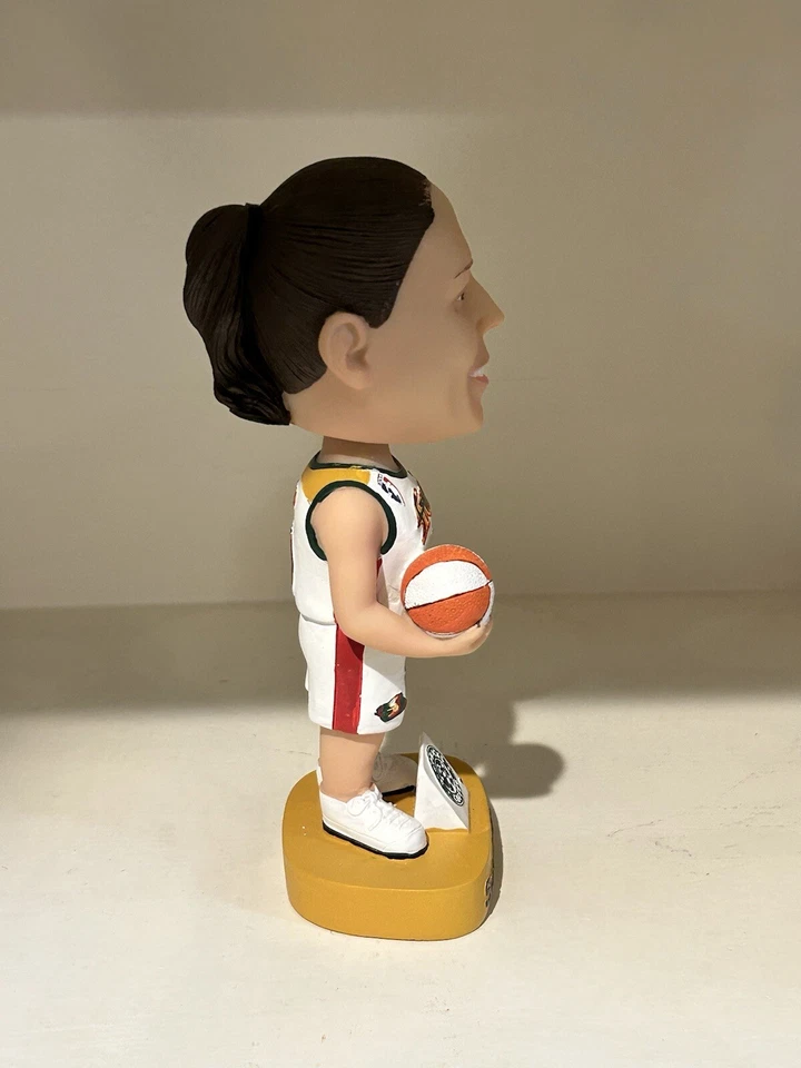 2002 Sue Bird Seattle Storm Rookie Year Bobblehead INCLUDES FULL TICKET with BOX - Image 4 of 4