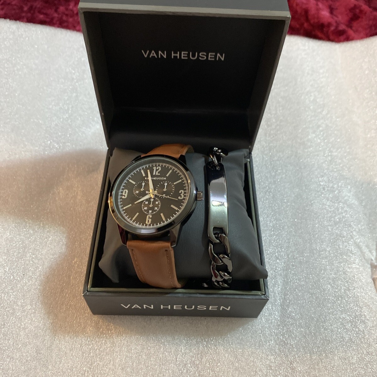 Van Heusen Men