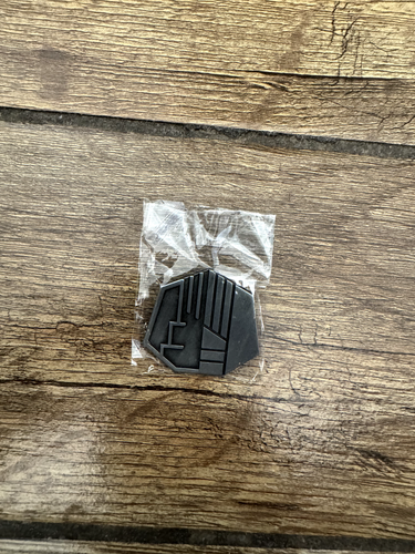 Savi's Workshop Power & Control Pin Star Wars Galaxy's Edge FIRST ORIGINAL VER 1