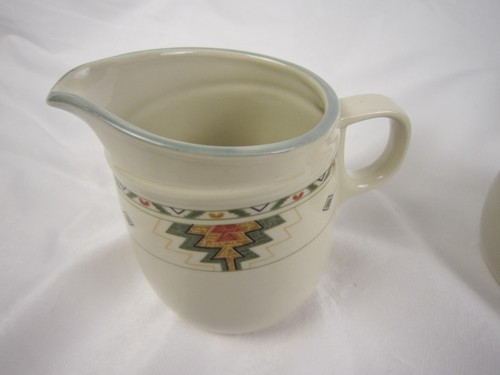 Vintage Studio Nova Set of 2 Dishes - Timberline Y2318  Sugar & Creamer with Lid - Picture 3 of 10