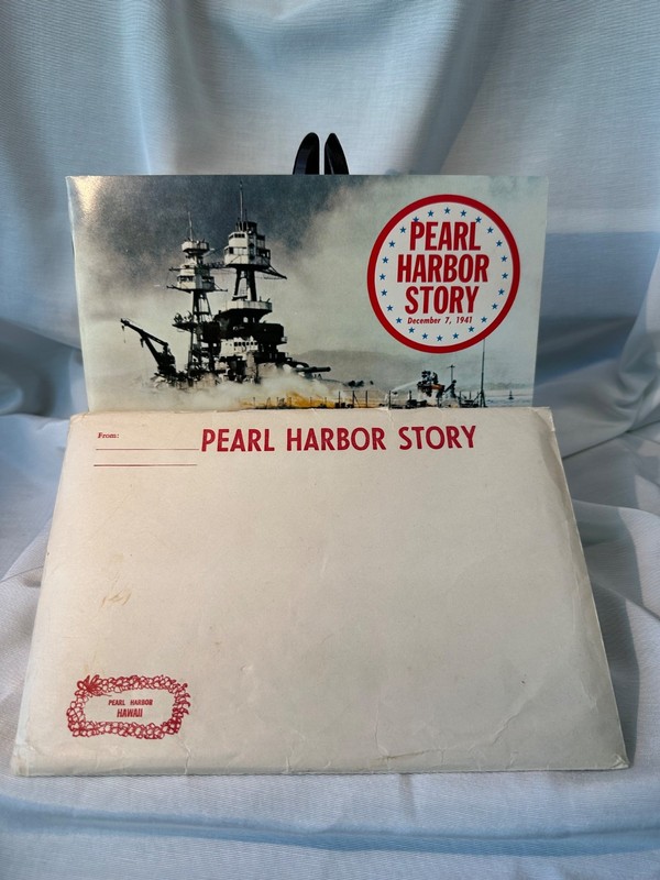 THE PEARL HARBOR STORY Excellent Pictures & Reference Vintage Booklet