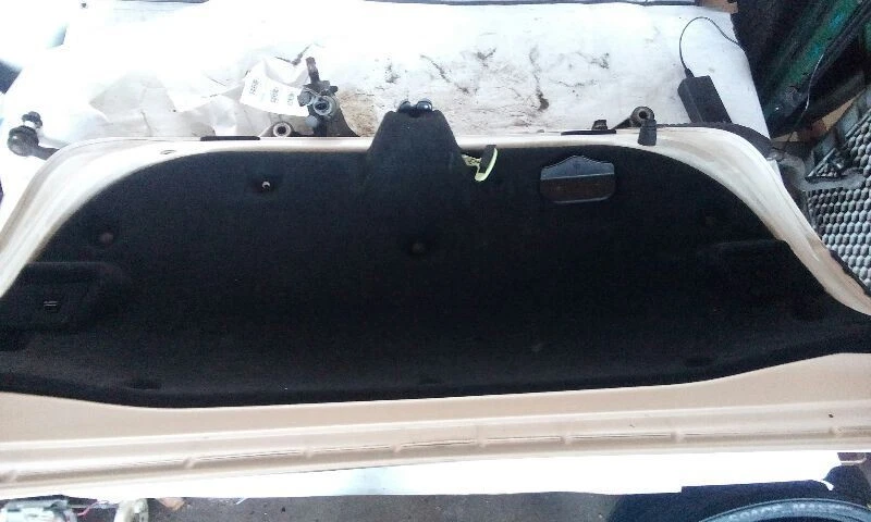 Maserati Ghibli 2016 maletero con cámara Foto 3 de 4