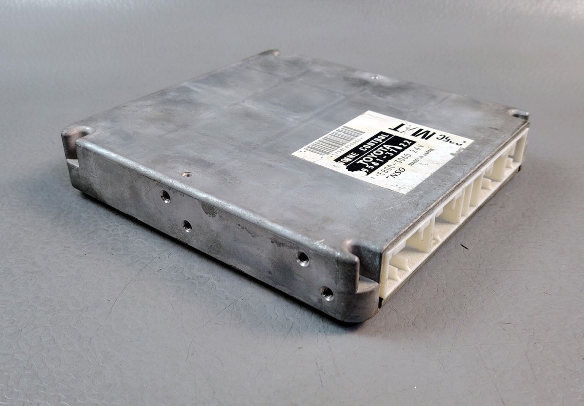 HINO DUTRO XZU412M S05C M/T ENGINE CONTROL UNIT ECU 89561 37022 | eBay