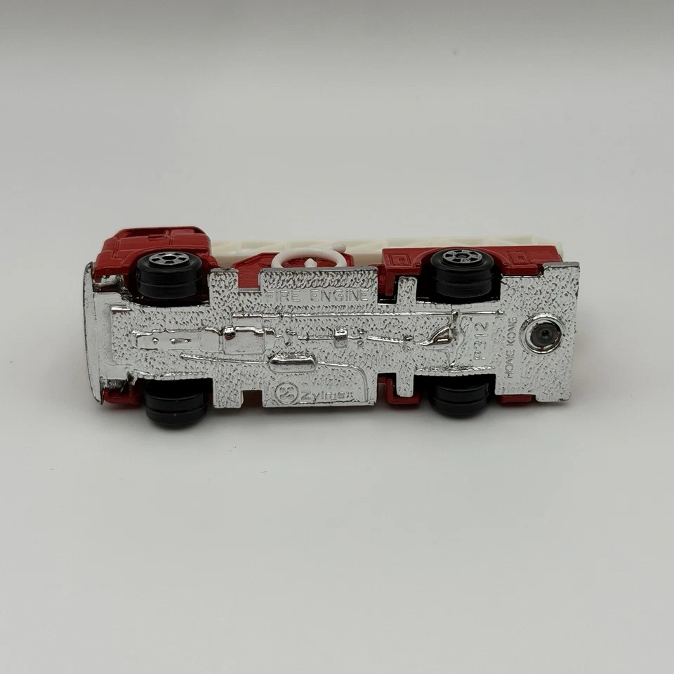 Lote de 8 juguetes de camión de bomberos fundidos a presión de colección Playart y Zylmex hechos en Hong Kong Foto 4 de 4