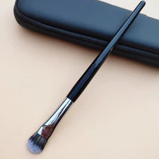 Sephora Collection PRO #52 Stippling Concealer Brush
