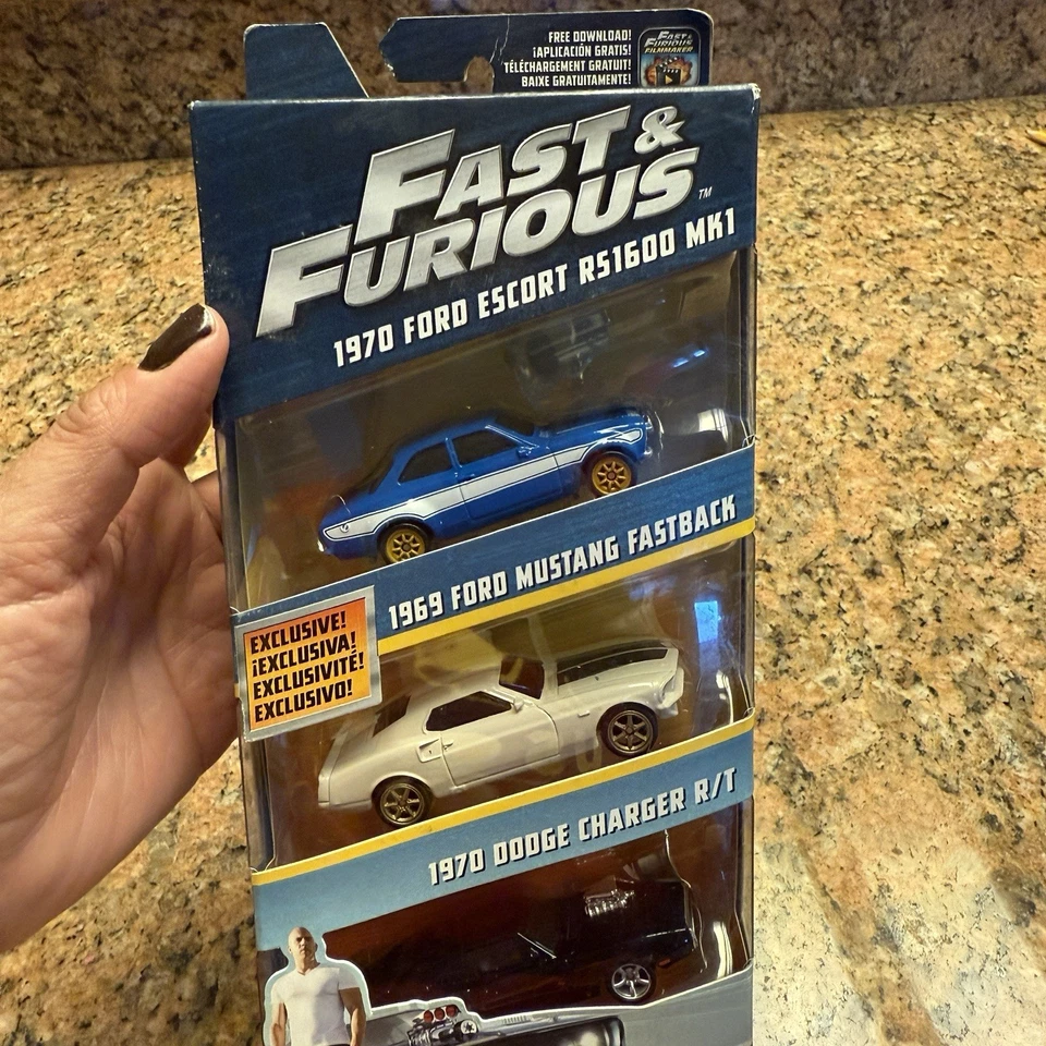 Juego de 3 coches Fast and Furious Ultimate Performance Pack FCG03 Foto 4 de 4