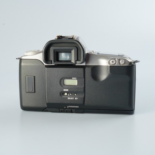 VERY GOOD Canon EOS Kiss III L + EF 28-90mm F/4-5.6 USM AF Film SLR Camera - Picture 2 of 21