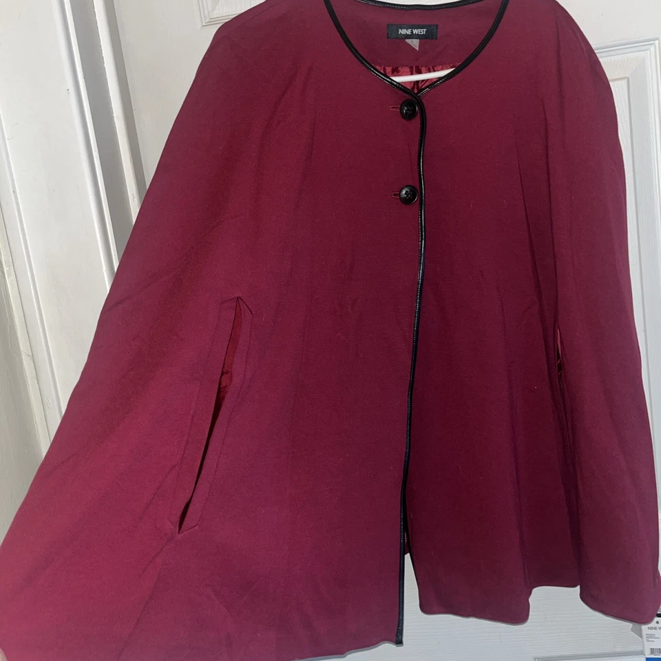 Capa feminina Capelet com xale tamanho, XL - Imagem 4 de 4