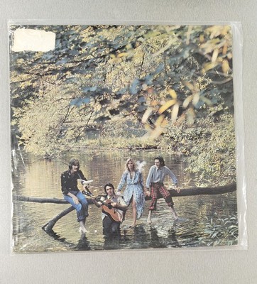 Vinyl Wings (2) - Wild Life (1971)