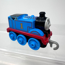 Thomas  Friends Push Along TrackMaster Thomas Train Metal Engine 2018 Mattel