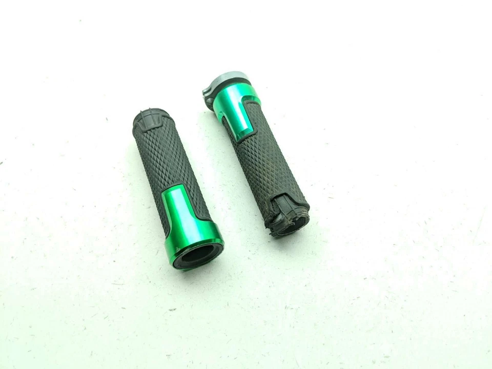 06-11 Kawasaki Ninja ZX14 ZX1400C tubo de acelerador y empuñaduras Foto 2 de 4