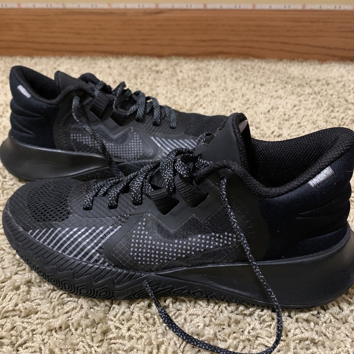 Size Nike Kyrie Flytrap Black Cool Gray