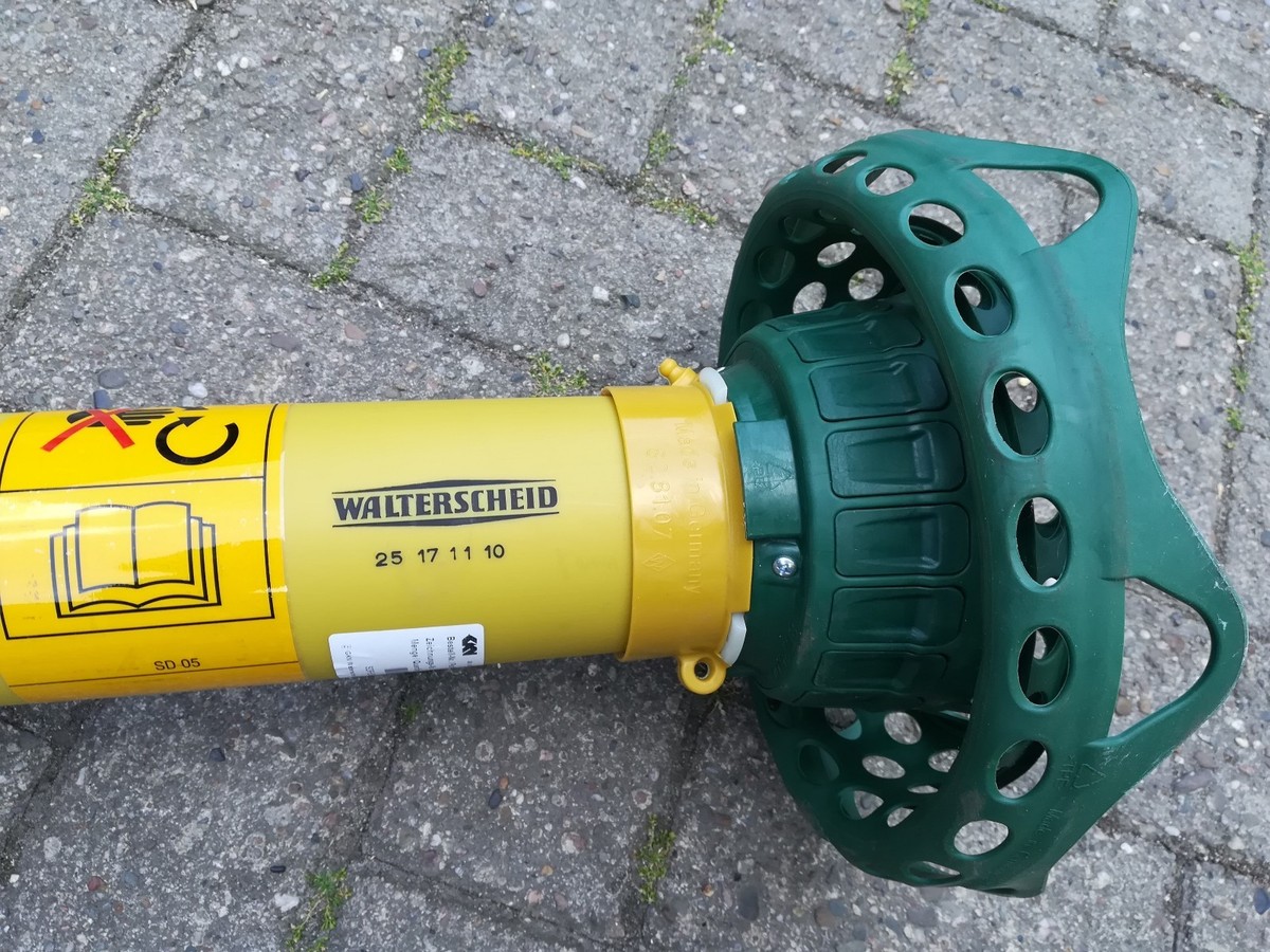 Wellschlauch Edelstahl Walterscheid Weitwinkel-Schutzrohr – Schutz Für  Gelenkwellen, Typ SD, Passend Für 2400/2500, 1000 Mm Lang Schutz Für  Winkelschleifer