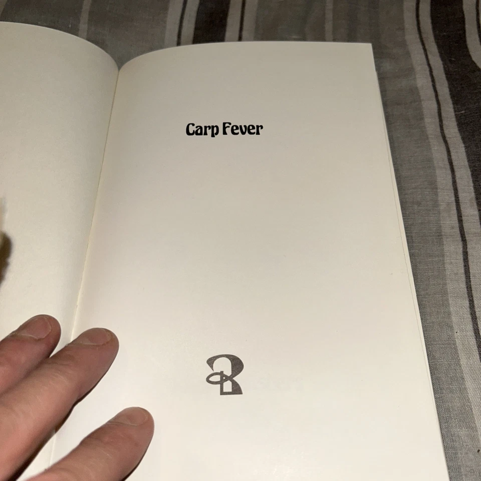 Libro de pesca de tapa dura Carp Fever Kevin Maddocks 1ª edición 1981. ¡Nunca leído!! - Imagen 2 de 4