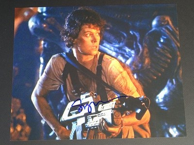 Sigourney Weaver signiertes Foto - Autogramm mit COA - Aliens, die Rückkehr