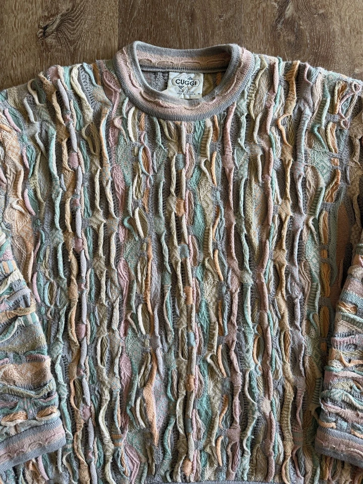 Vintage 90s Coogi Australia Cuggi 3D Knit Sweater Size M - Image 2 of 3