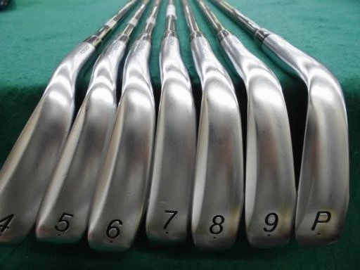 PRGR 02 (2023) Iron Set 4-9+Pw Diamana FOR PRGR Flex-S 7pcs Right-Handed Used - Image 3 of 4