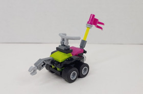 LEGO Batgirl Batjet Chase 41230 DC SUPER HERO GIRLS 99% Complete