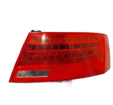 AUDI A5 SPORTBACK RHD 2013 RÜCKLEUCHTE / RÜCKLEUCHTE AN KAROSSERIE RECHTS 8T8...