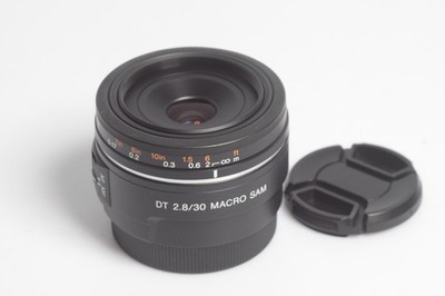 Sony DT 2,8/30 Macro SAM SAL30M28 Sony A Mount Objektiv f/2,8/30mm