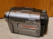 Sony Handycam DCR-TRV280 Digital-8 Camcorder For Parts Repair Not Working As Is