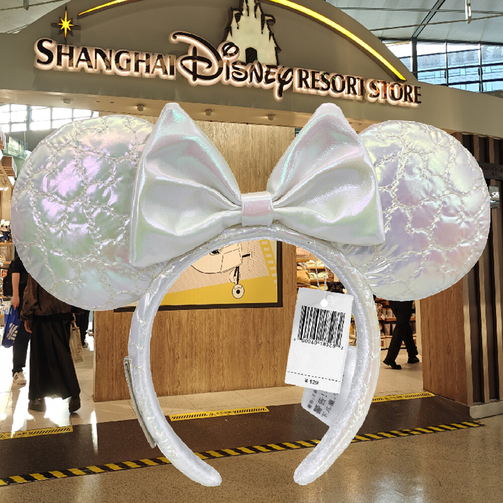 Disney~Park Minnie Mouse Icon Quilted Iridescent Loungefly Mickey Headband Ears Disney^Parks Loungefly Mickey Mouse Icon Quilted Iridescent  main image 3