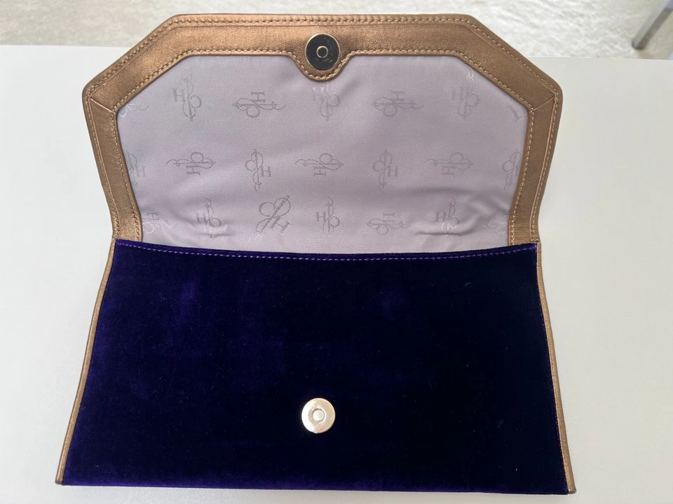 Bolso de mano Cole Hann de terciopelo púrpura Foto 3 de 4