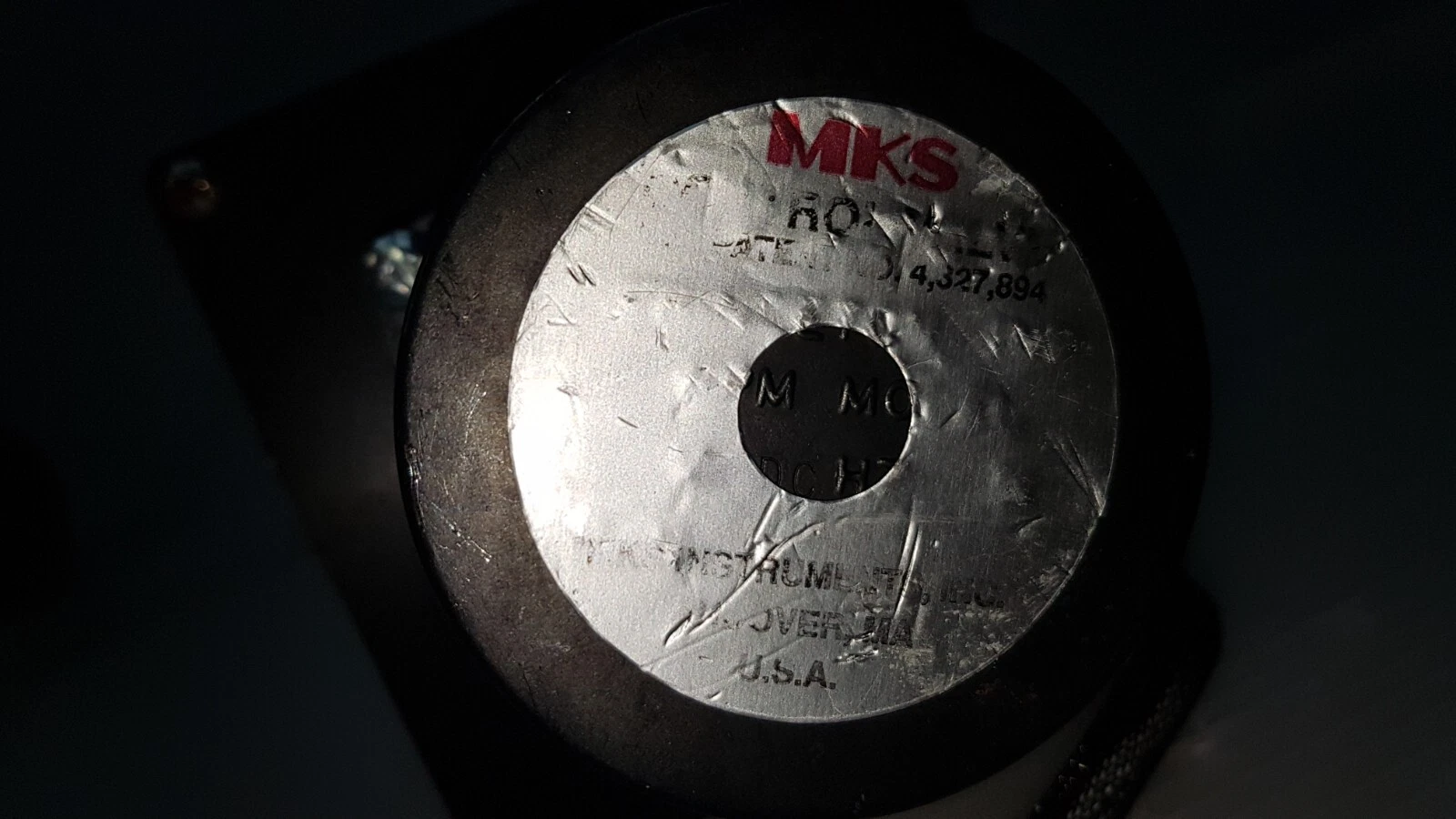 MKS motor cap label with patent no. 4,327,894