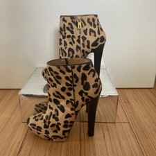 Ladies Size 5 Platform Zara Leopard Print Faux Fur Ankle Boots