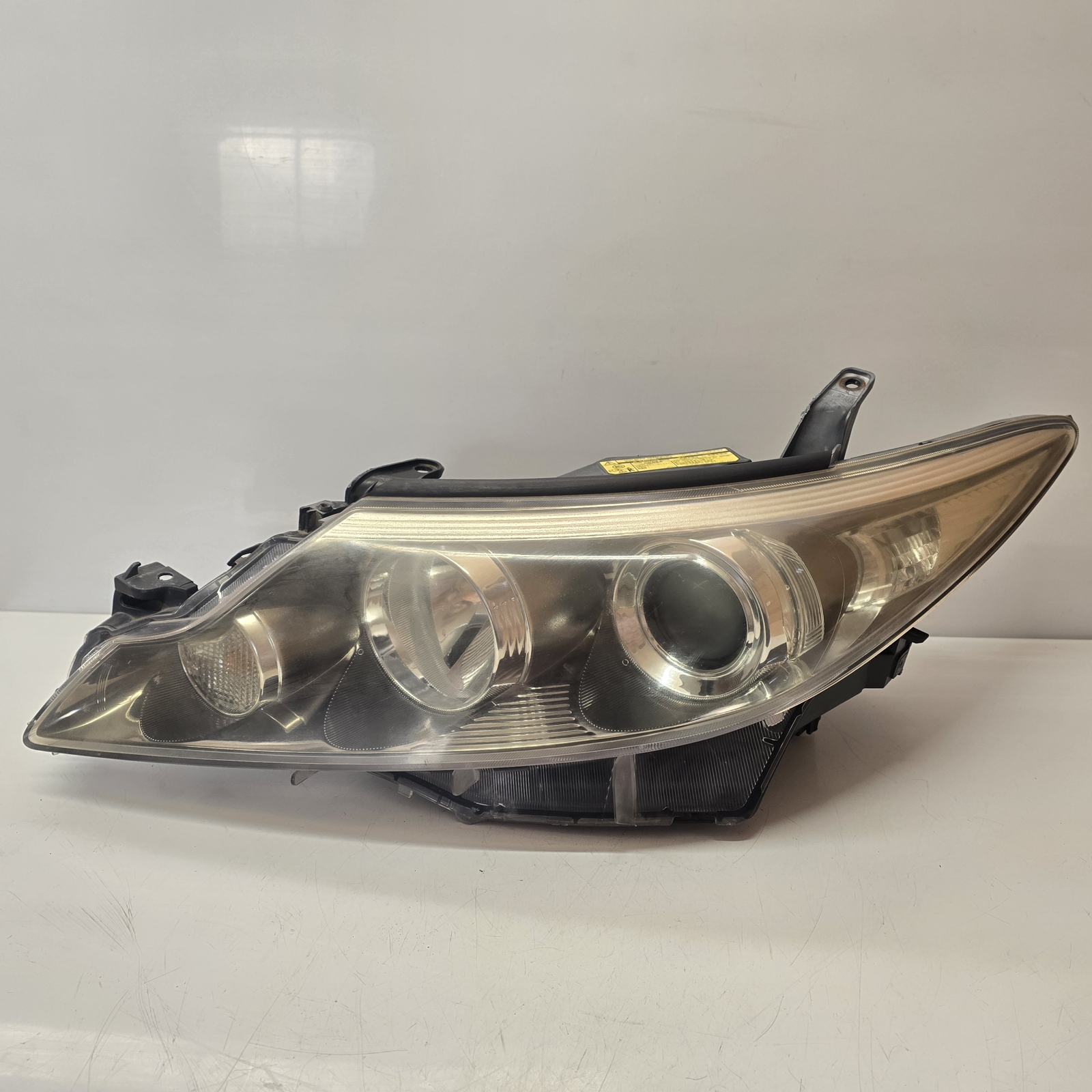 Toyota Estima MK3 2009-2015 Left Passenger Xenon Headlight / Headlamp 8596720011