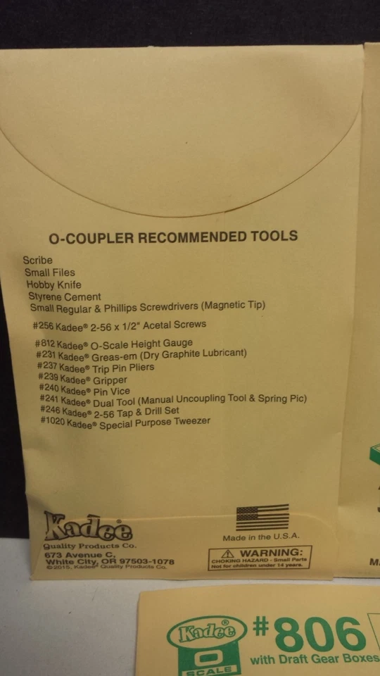 Kadee 806 Magnetic Knuckle Couplers 5 Packs / 10 Couplers Short Plastic O Scale - Image 3 of 3