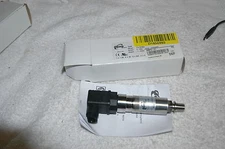 GEMS SENSORS HI ACCURACY TRANSMITTER 2600BAF1502G3UB COLE PARMER YO-68972-01 NEW