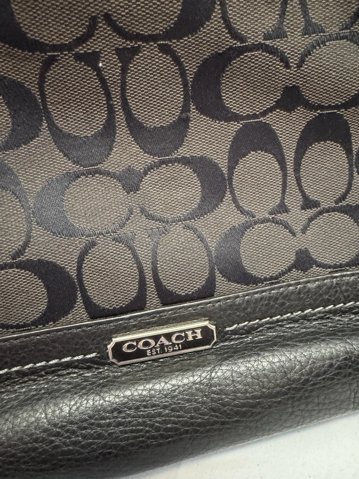 Bolso de mano Coach Sognature vintage de lona y cuero Foto 2 de 4