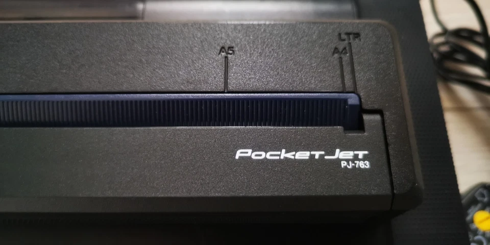 Brother PocketJet PJ-763 A4 Wireless Bluetooth Portable Mobile Thermal Printer - Image 2 of 4