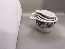 Pfaltzgraff Measuring Cup Set Ceramic Stackable