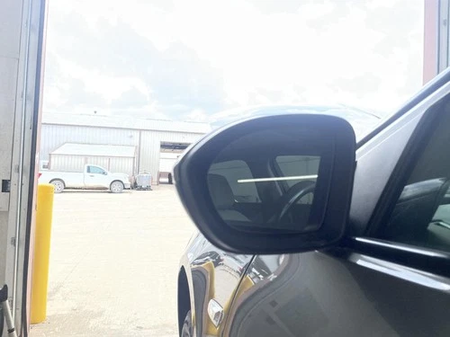 Used Left Door Mirror fits: 2019 Buick Regal opt DLF w/o blind spot alert Left G