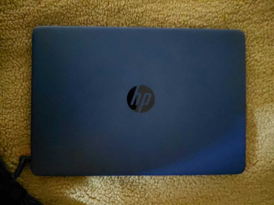 HP Laptop 14" dq0050nr Windows 11 Laptop 64gb - Image 2 of 4