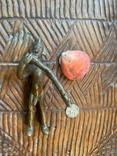 Joueur africain corne sénoufo bronze laiton