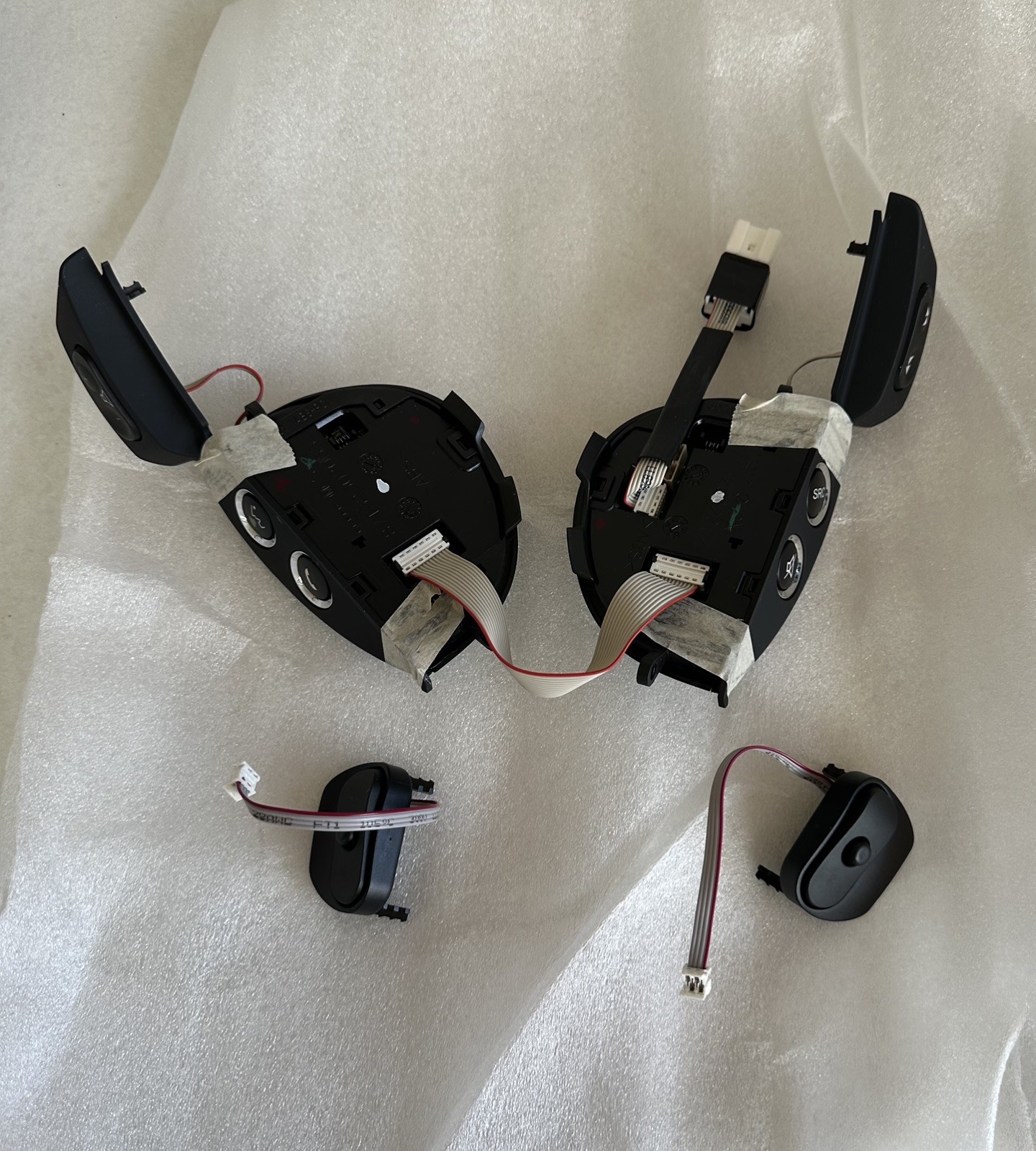 Maserati Steering Wheel Voice Switch Kit, specifically OEM  980139788 new 