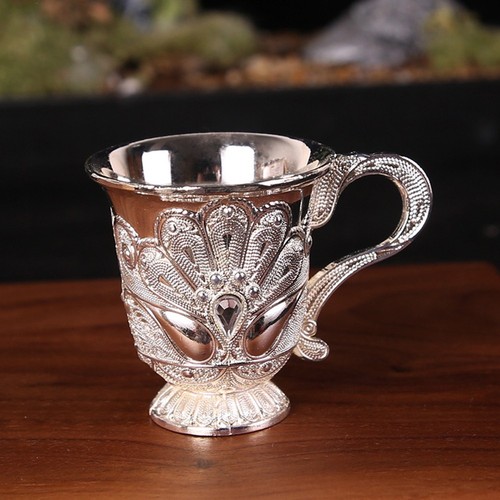 Antique Retro Wine Goblet with Carved Detailing Vintage Home Bar Accessory - Bild 8 von 13