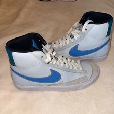 Nike Blazer Mid '77 Grade School 5Y