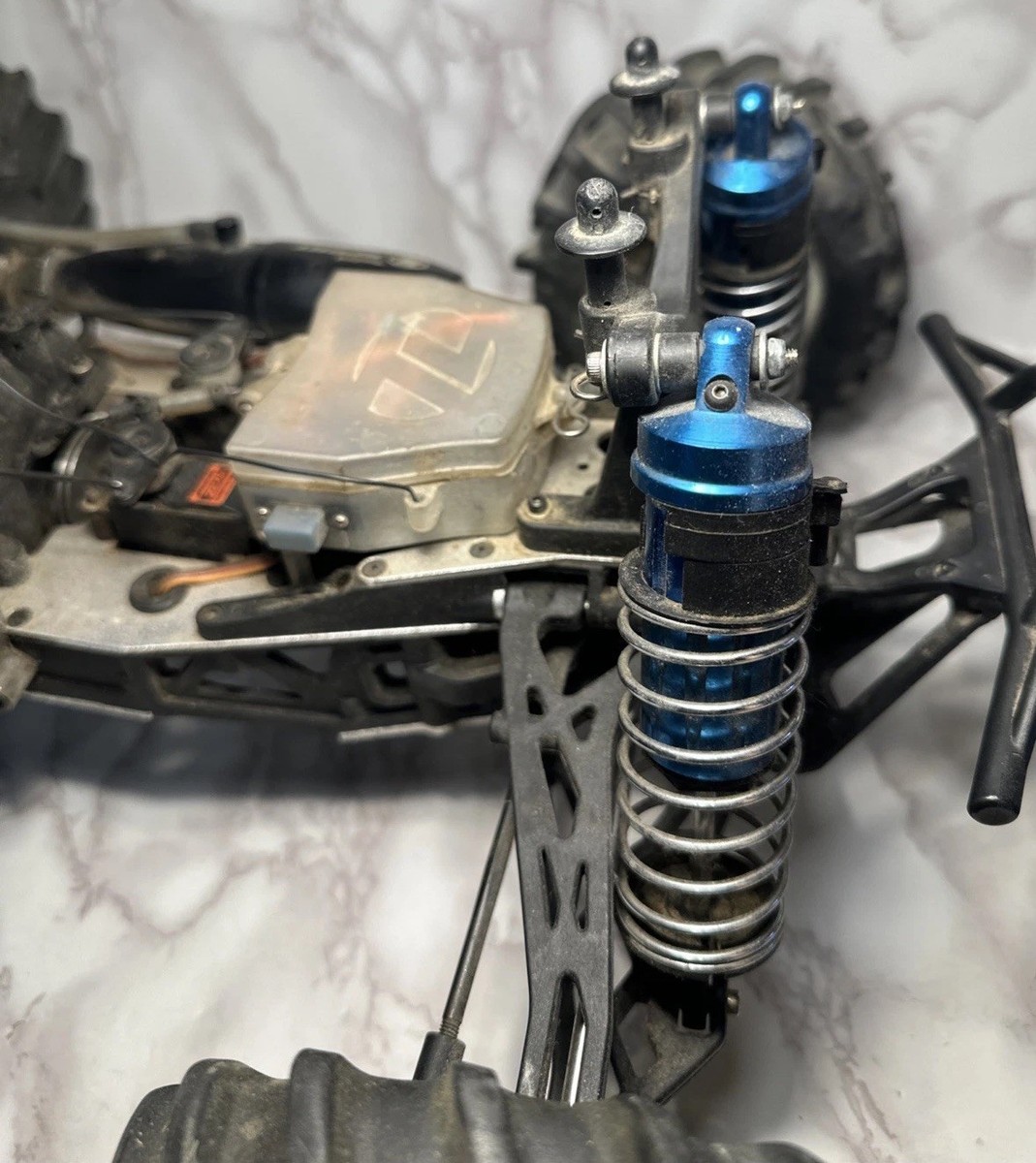 Team Losi LST Vintage Nitro RC Monster Truck 454 Engine 1/8 Has