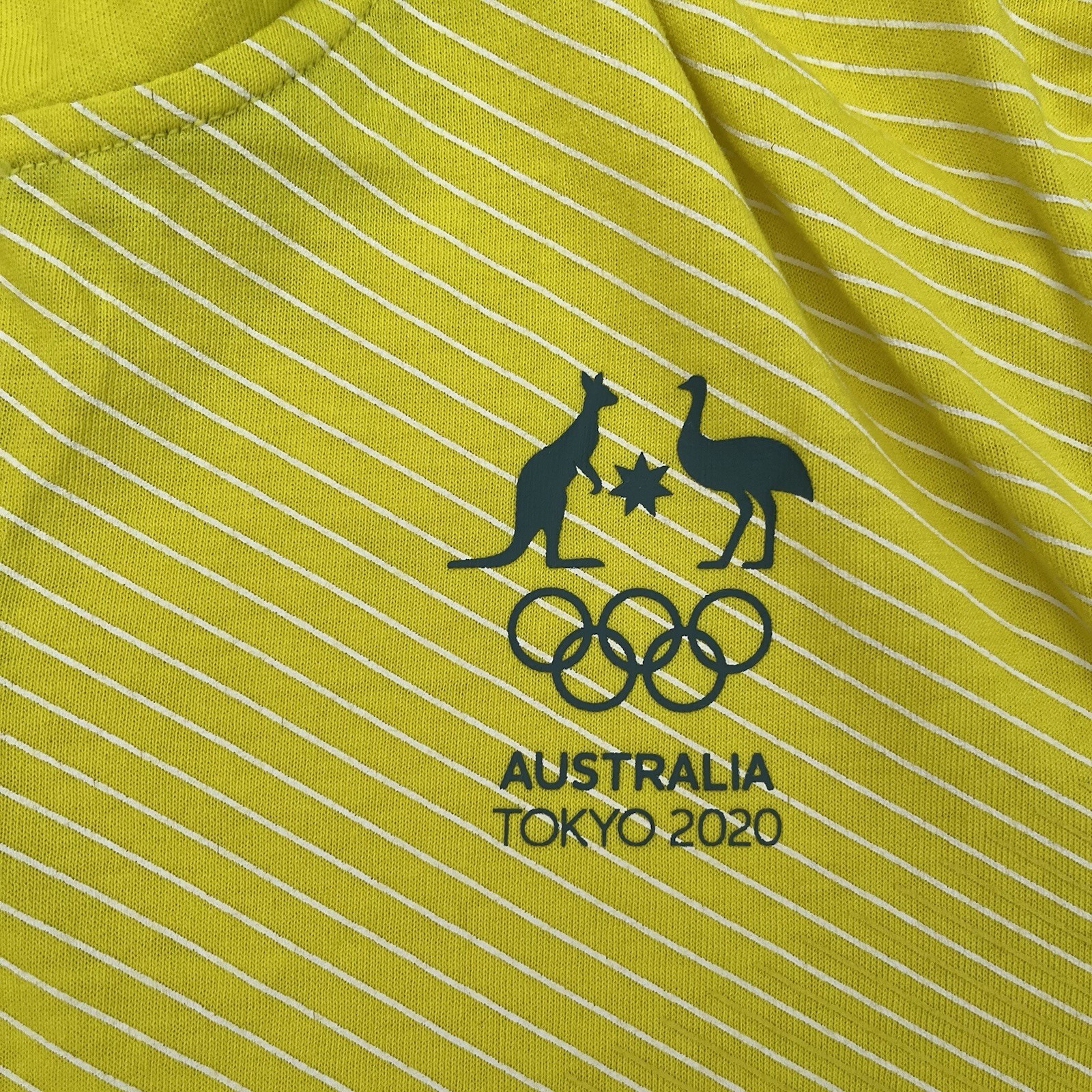 Tokyo 2020 Olympics Australia S/S Polo Shirt Size Large Asics Team Issue thumbnail 2