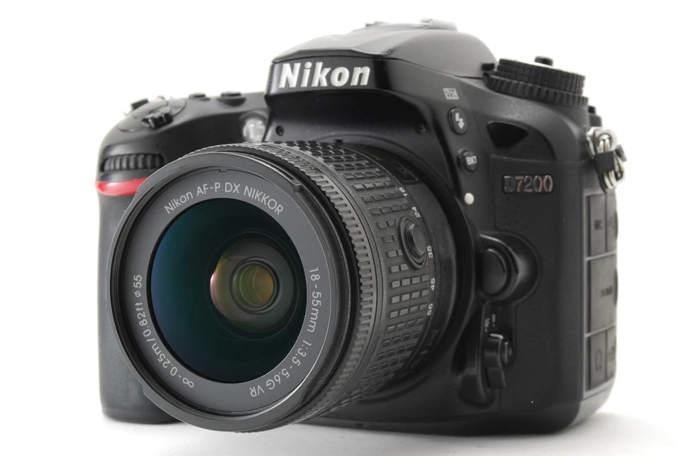 [Near MINT w/Case] Nikon D7200 with AF-P DX NIKKOR 18-55mm f/3.5-5.6G VR Japan - Image 3 of 4