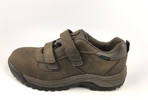 propet cliff walker low