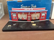 Crown Premiums Diecast & Toy Vehicle Dioramas for sale | eBay Crown Premiums Diecast & Toy Vehicle Dioramas for sale | eBay