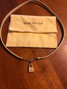 LOUIS VUITTON Sterling Silver Lockit Necklace 187652